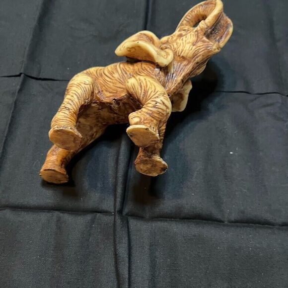 Brown Tone Heavy Resin MCM Boho Earthy Elephant with Trunk Up 5" Tall Figurine - Picture 3 of 3